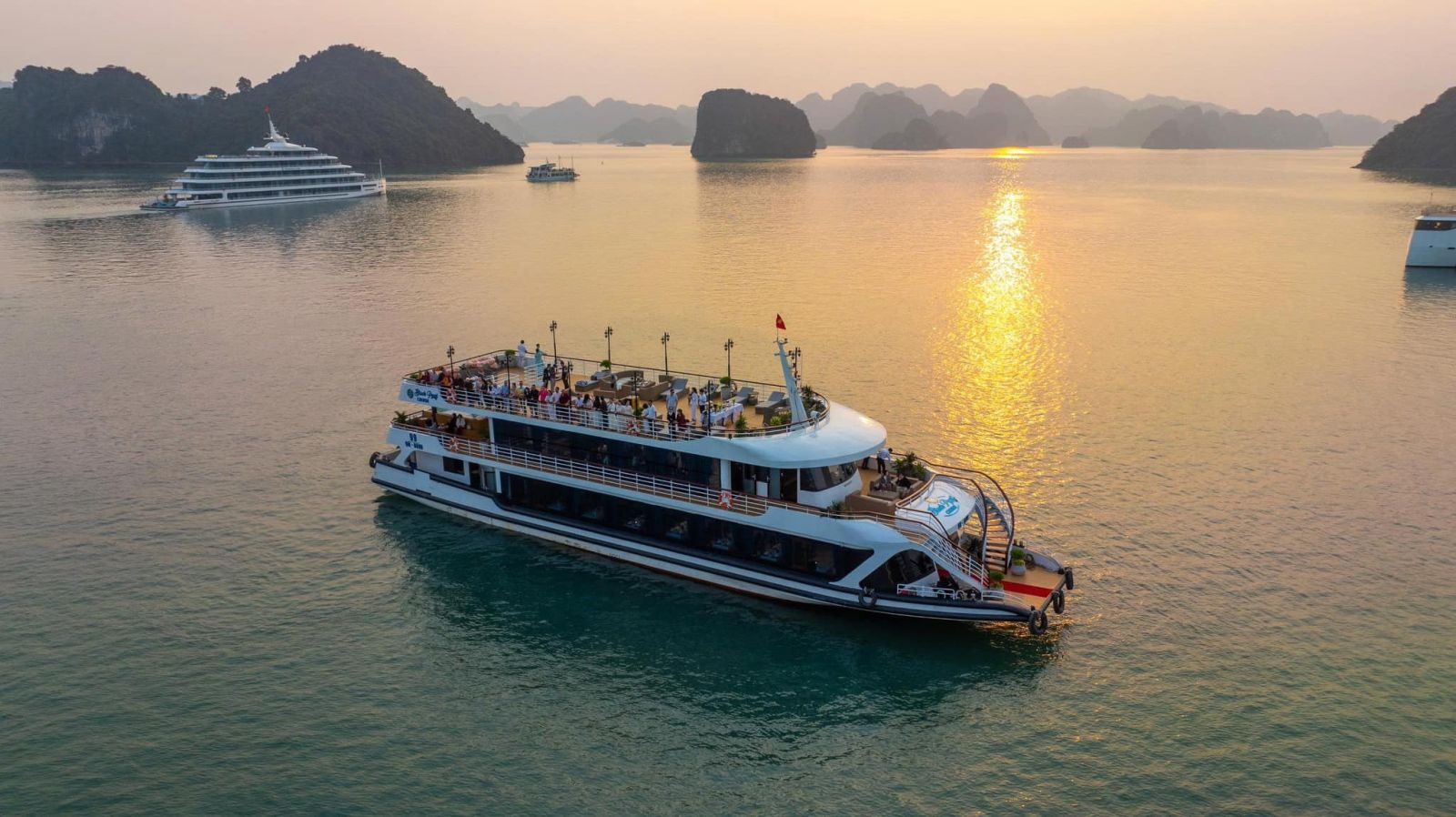 Black Pearl Cruise QN - 6699 - Tàu du lịch tại Hạ Long
