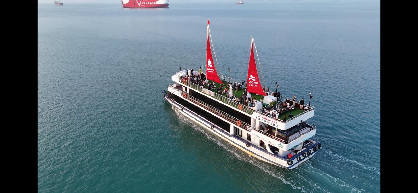 Phong Hải Saphire Cruise QN - 9488 - Tàu du lịch tại Hạ Long