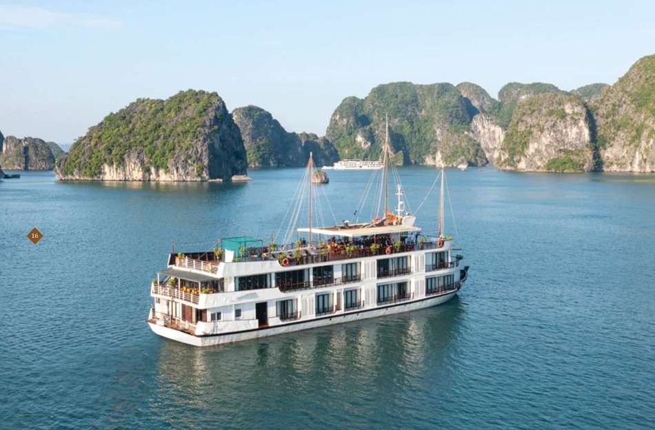 Halong Phoenix Cruiser QN - 6900 - Tàu du lịch tại Hạ Long