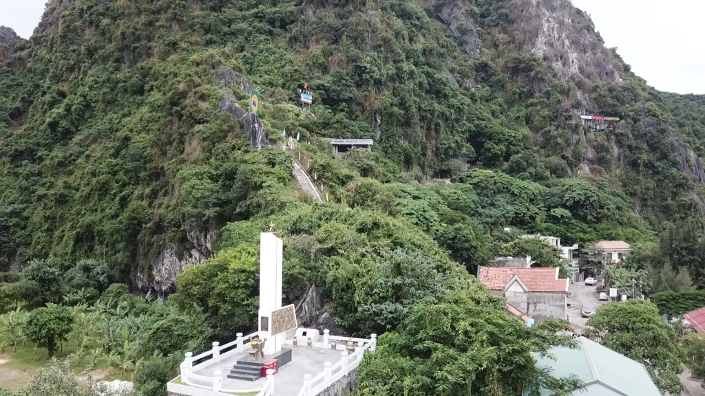 Khu di tích - danh thắng Vũng Đục - điểm du lịch Hạ Long
