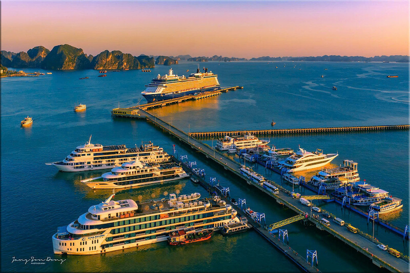 Kinh nghiệm đi tàu du lịch qua đêm (cruise) trên vịnh Hạ Long